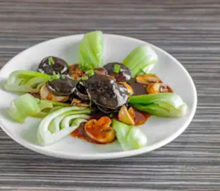 Mushrooms w/ Bok Choy