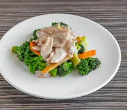 Chicken w/ Broccoli